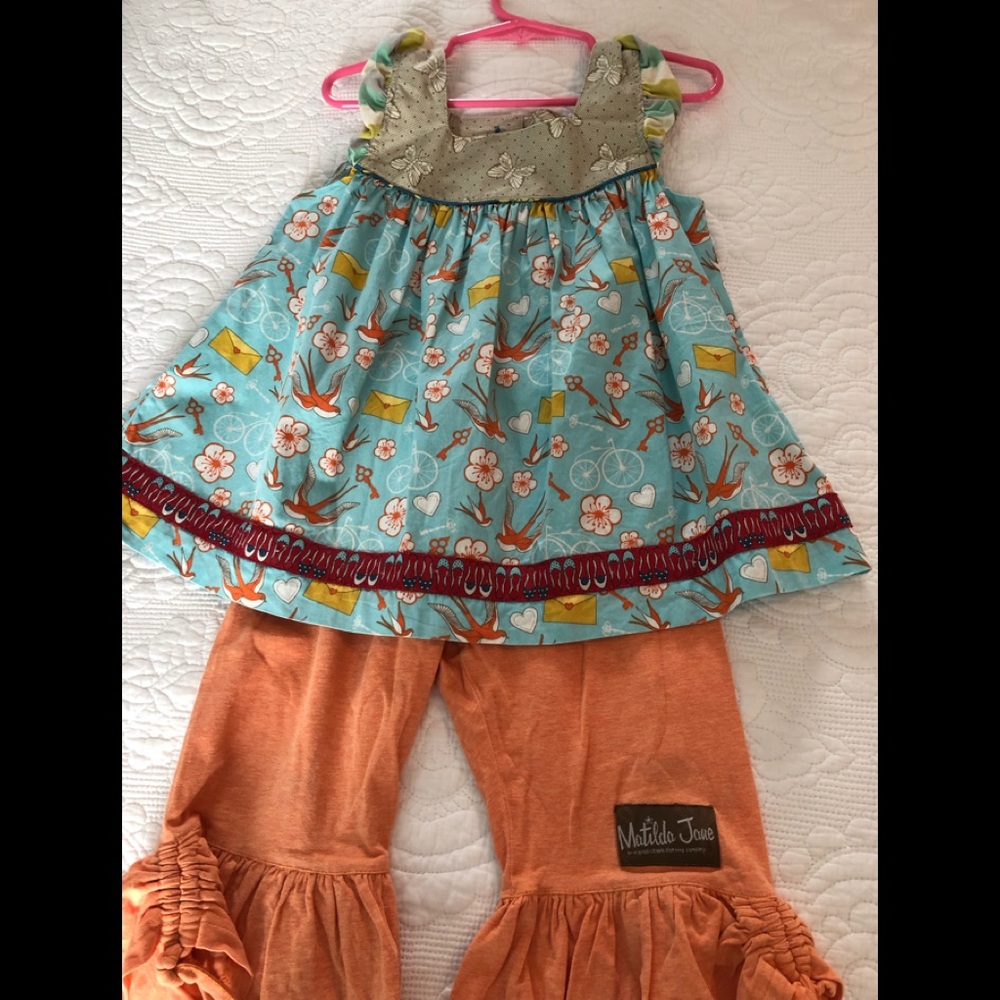 Matilda Jane top and ruffle pants sz 4t